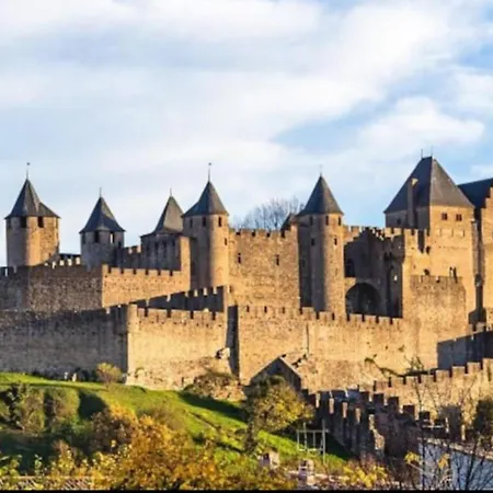 Appartamento L'echapée Belle Maison De Village Climatisée De 45m2 à Proximité De Carcassonne,1 Chbre à L'étage Vue Panoramique Sur Les Pyrénées, Cuisine équipée,1salon,1 Sdb, Wifi, Parking Gratuit, Netflix,canal Sat, Fauteuil Massant *