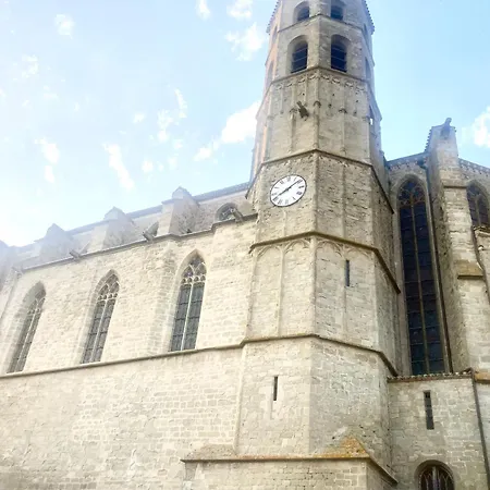 Appartamento L'echapée Belle Maison De Village Climatisée De 45m2 à Proximité De Carcassonne,1 Chbre à L'étage Vue Panoramique Sur Les Pyrénées, Cuisine équipée,1salon,1 Sdb, Wifi, Parking Gratuit, Netflix,canal Sat, Fauteuil Massant